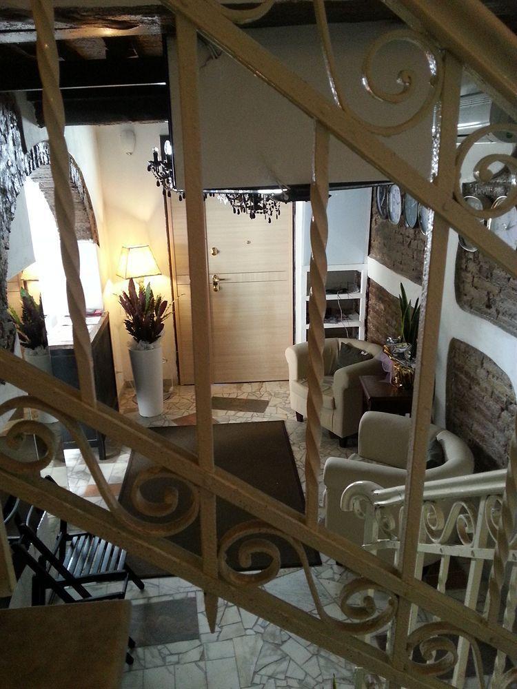 Mazzini 16 Downtown Hotel Pisa Bagian luar foto