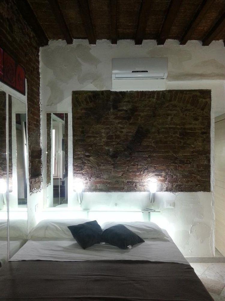 Mazzini 16 Downtown Hotel Pisa Bagian luar foto