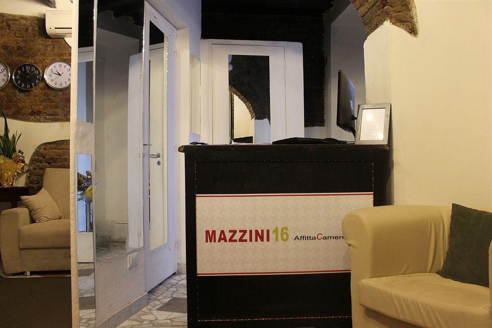 Mazzini 16 Downtown Hotel Pisa Bagian luar foto